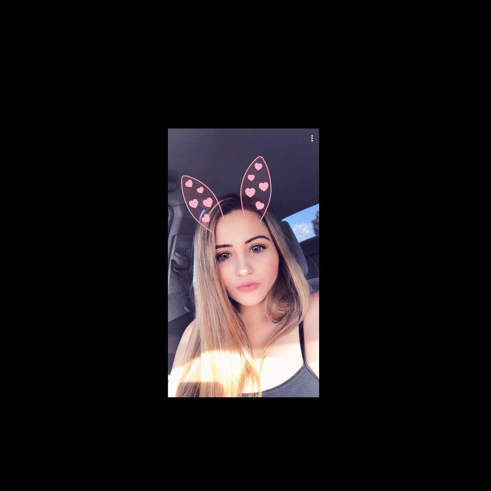 Meet your Posher, Katelynn